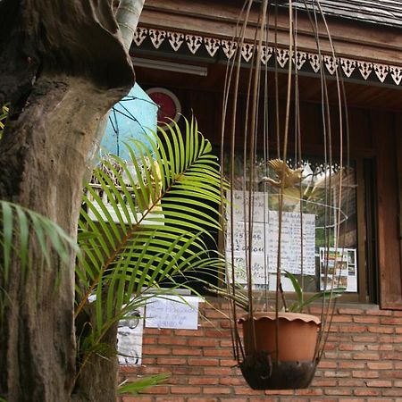 Mano Temple House Hotell Luang Prabang Exteriör bild